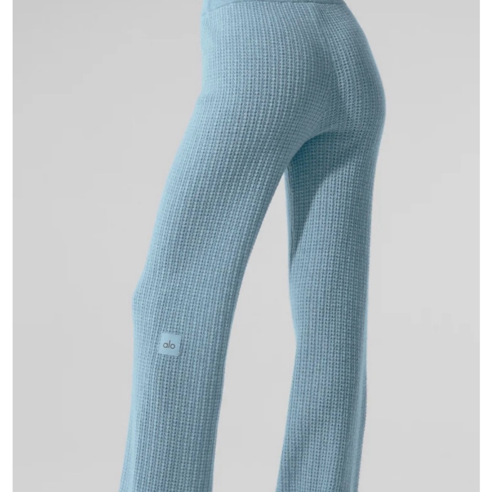 Women’s BRAND NEW ALO Cashmere High Waist Waffle Pants Sz XS